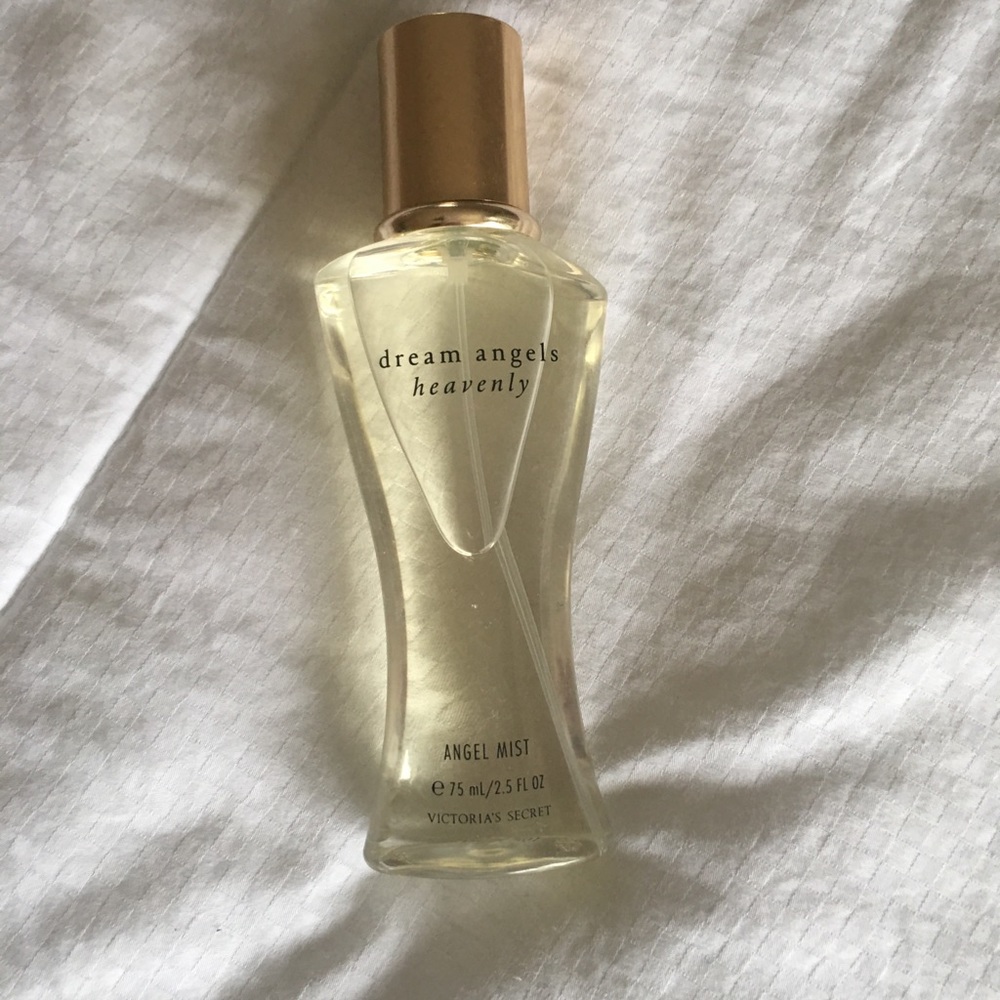 Victoria’s Secret Heavenly Fragrance Mist